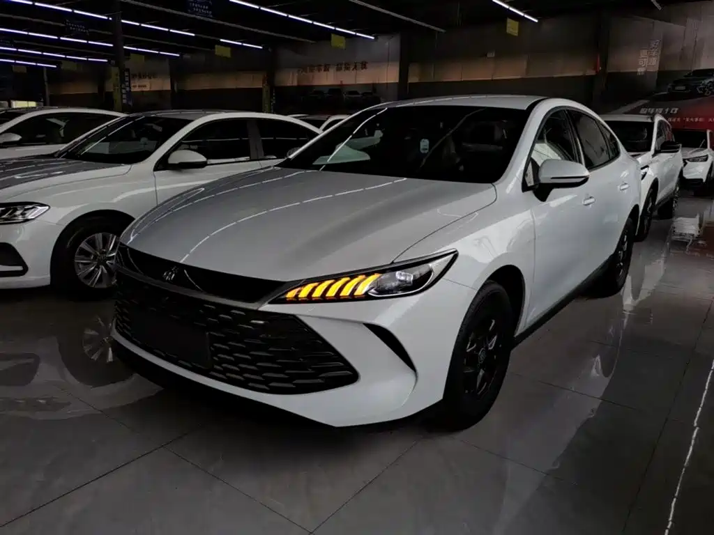 2026 BYD Qin - zdjęcie 1 z 25