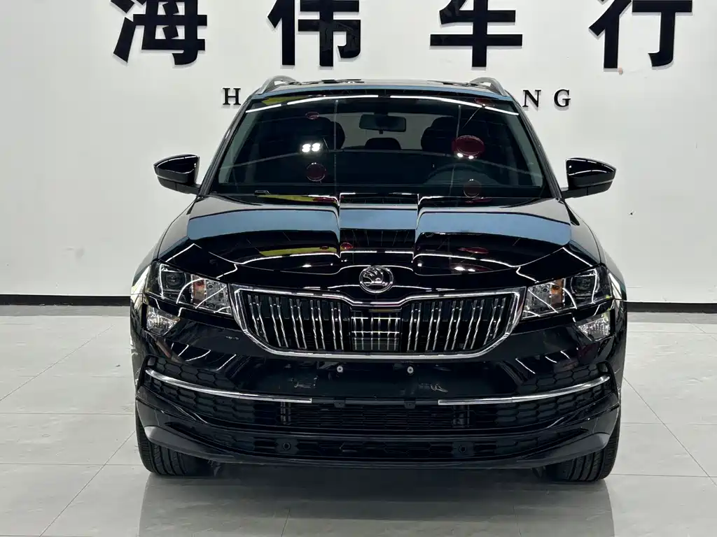 Skoda Karoq 2023 TSI280