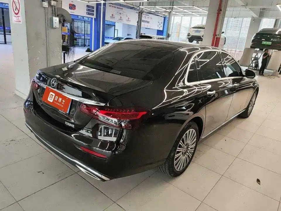 Mercedes-Benz E-Class E 2023 E 300 L Fashion