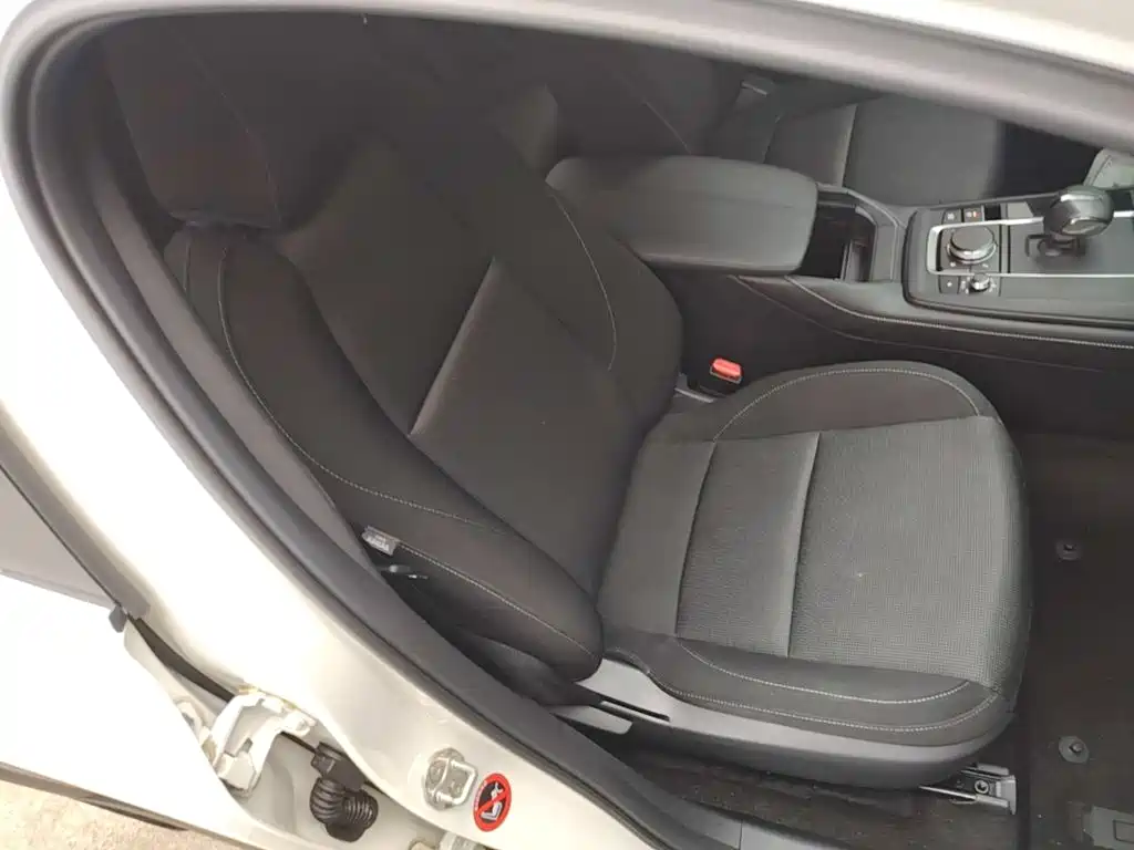 Mazda CX-30 EV — миниатюра 25