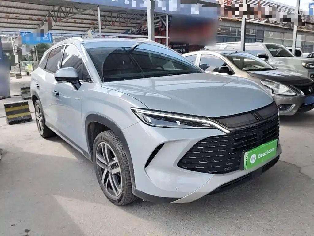 BYD L DM-i — миниатюра 4