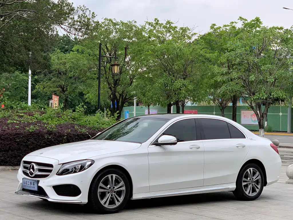 Mercedes-Benz C-Class 2017