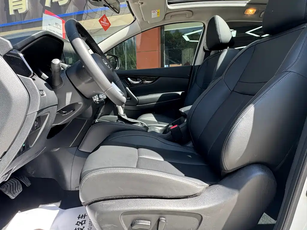 Nissan Qashqai — миниатюра 9