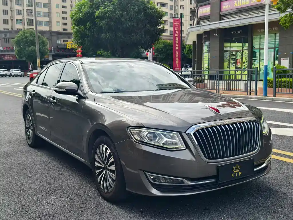 RED FLAG HONGQI H7