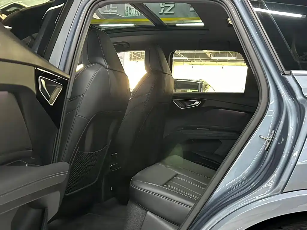 Audi Q4 e-tron 2024 40 e-tron
