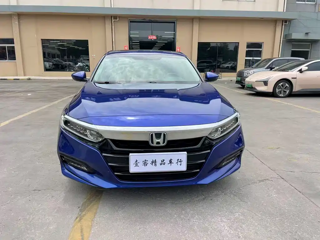 Honda Accord 2018 260TURBO Elite V