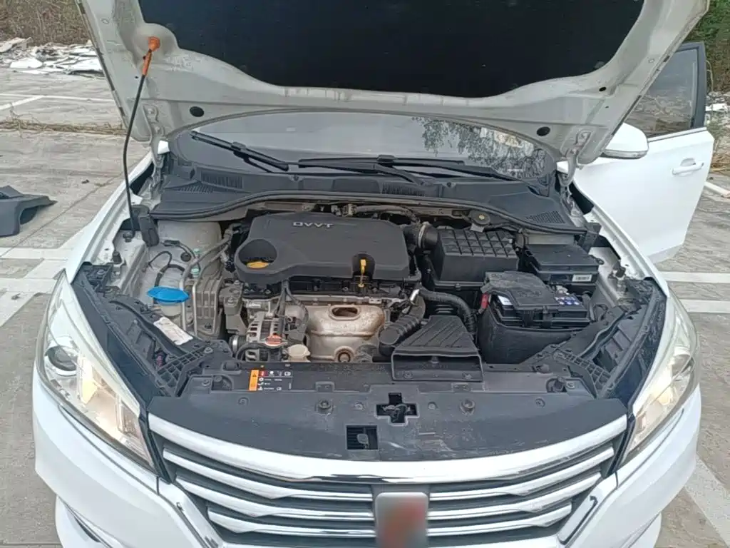 Roewe 360 — миниатюра 20