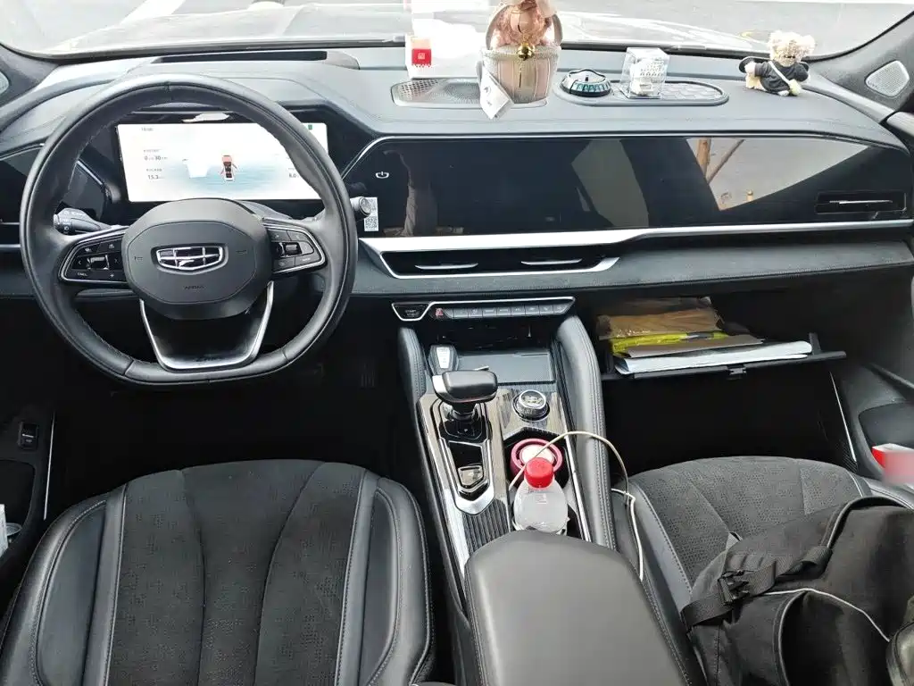 Geely Xingyue L — миниатюра 10