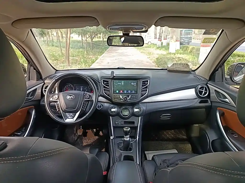 BYD Song — миниатюра 10