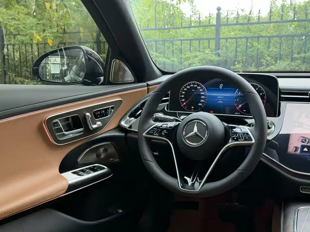 Mercedes-Benz E-Class E 2025 E 300 L Luxury