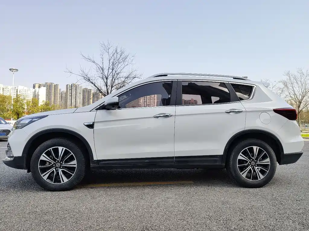 Dongfeng AX7 — фотографии объявления, Фото 12