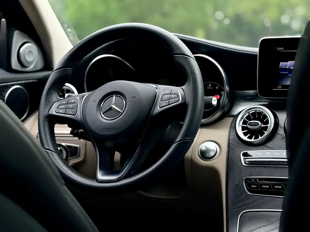 Mercedes-Benz C-Class — миниатюра 23