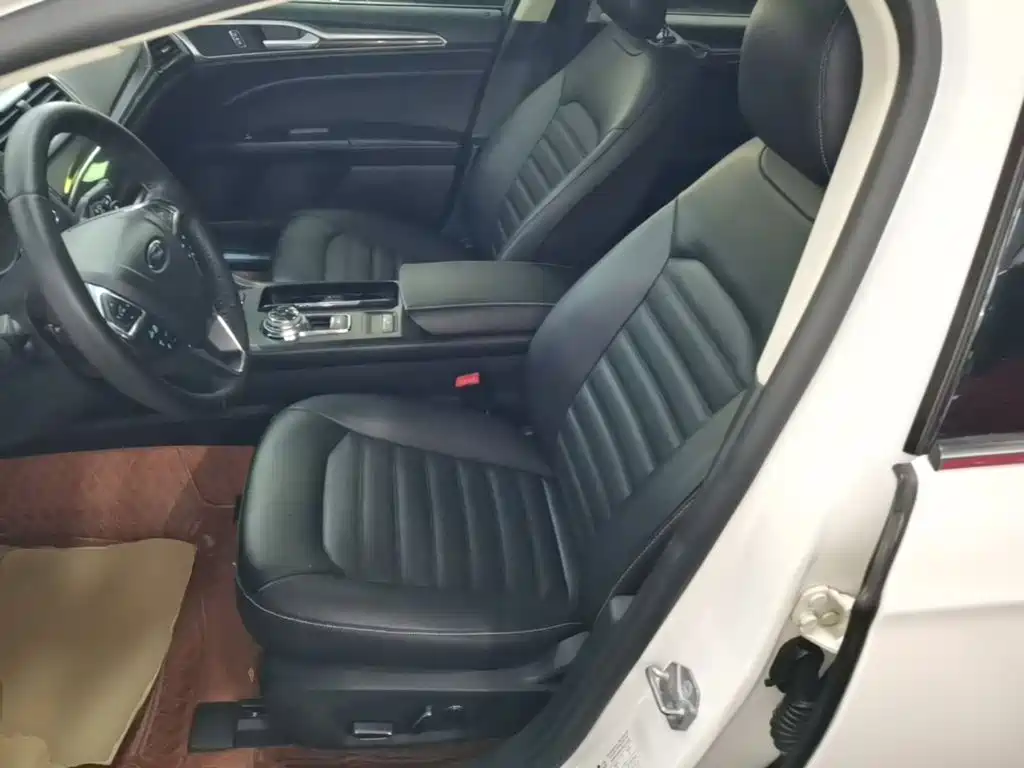 Ford Mondeo — миниатюра 15