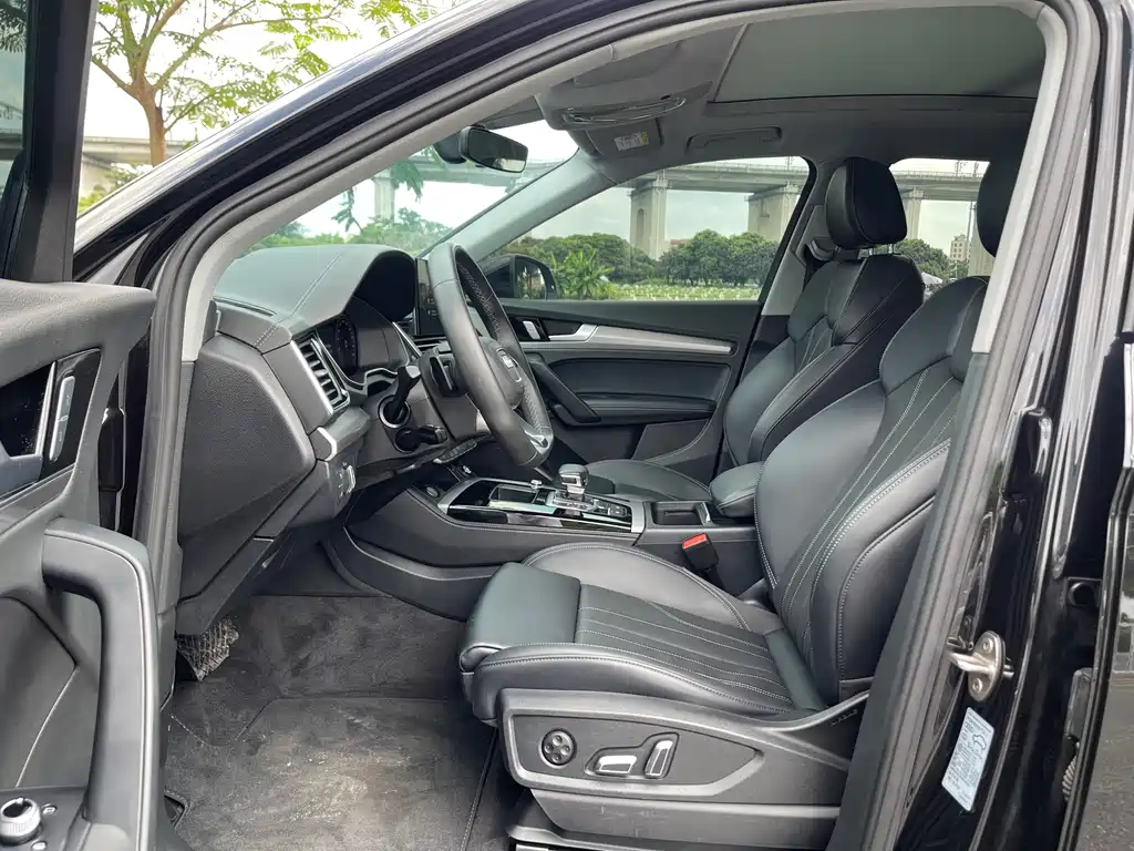 Audi Q5L 40 TFSI Fashion Dynamic Type, фото 20