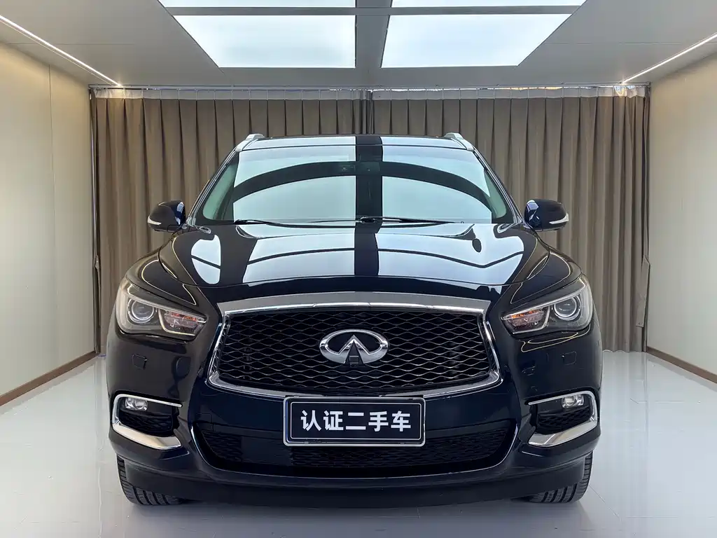 Infiniti QX60 2018 2.5 S/C Hybrid Champion