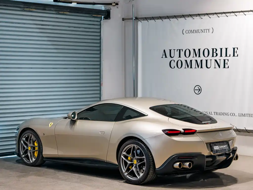Ferrari Roma 2020 3.9T V8