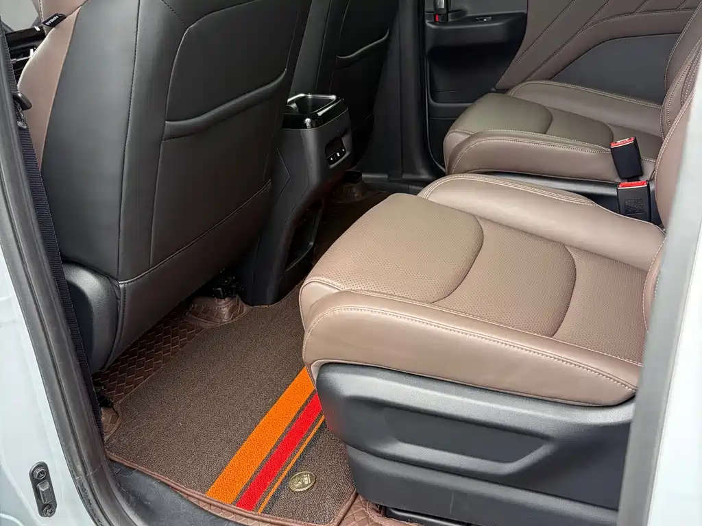 Wuling Xingguang 730 New Energy — миниатюра 13