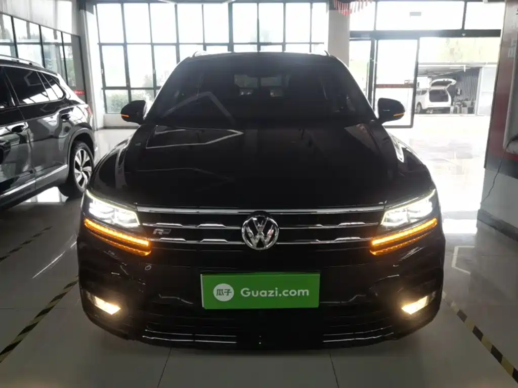 Volkswagen Tiguan L — миниатюра 3