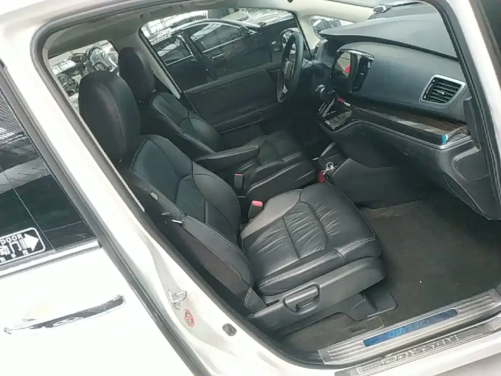 Honda Odyssey — миниатюра 25