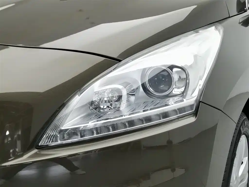 Peugeot 3008 2013 1.6THP AT
