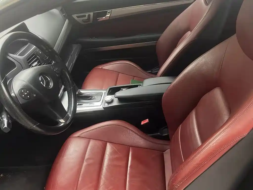 Mercedes-Benz E-Class (Import) — миниатюра 8