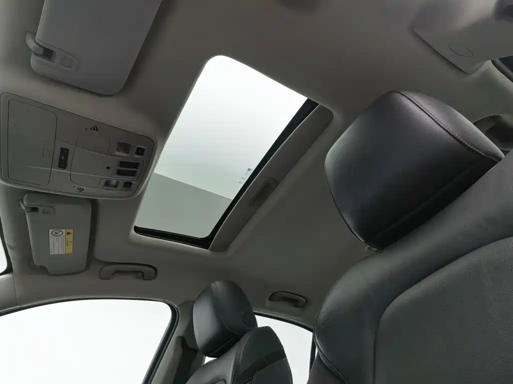 Chevrolet Malibu — миниатюра 14