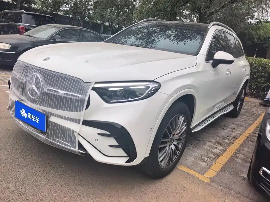 Mercedes-Benz GLC 2023