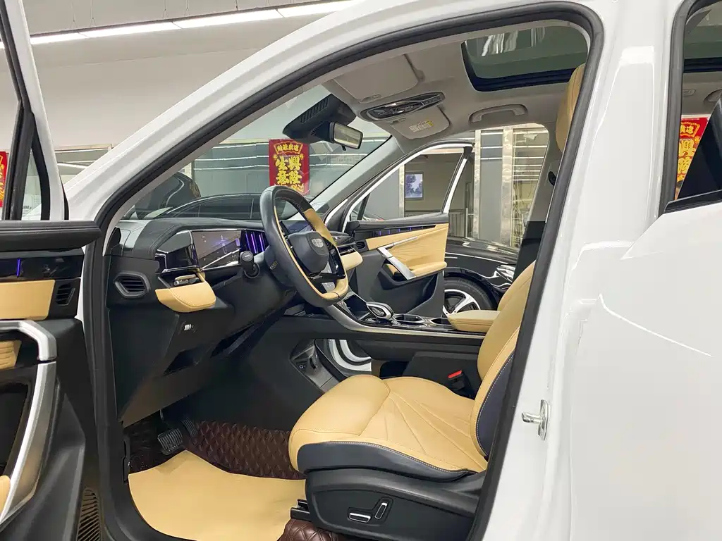 Geely Boyue L — миниатюра 7