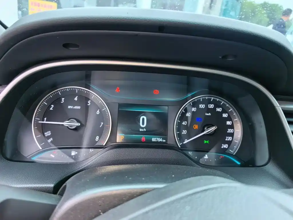 Buick Excelle — миниатюра 12