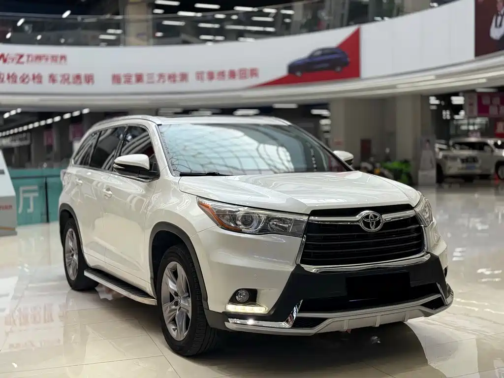 Toyota Highlander — миниатюра 3