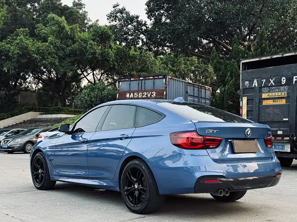 BMW 3 Series GT 3 GT 2020 320i M Sport