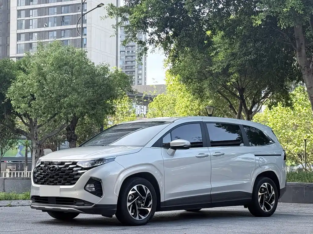 Hyundai Custo 2022