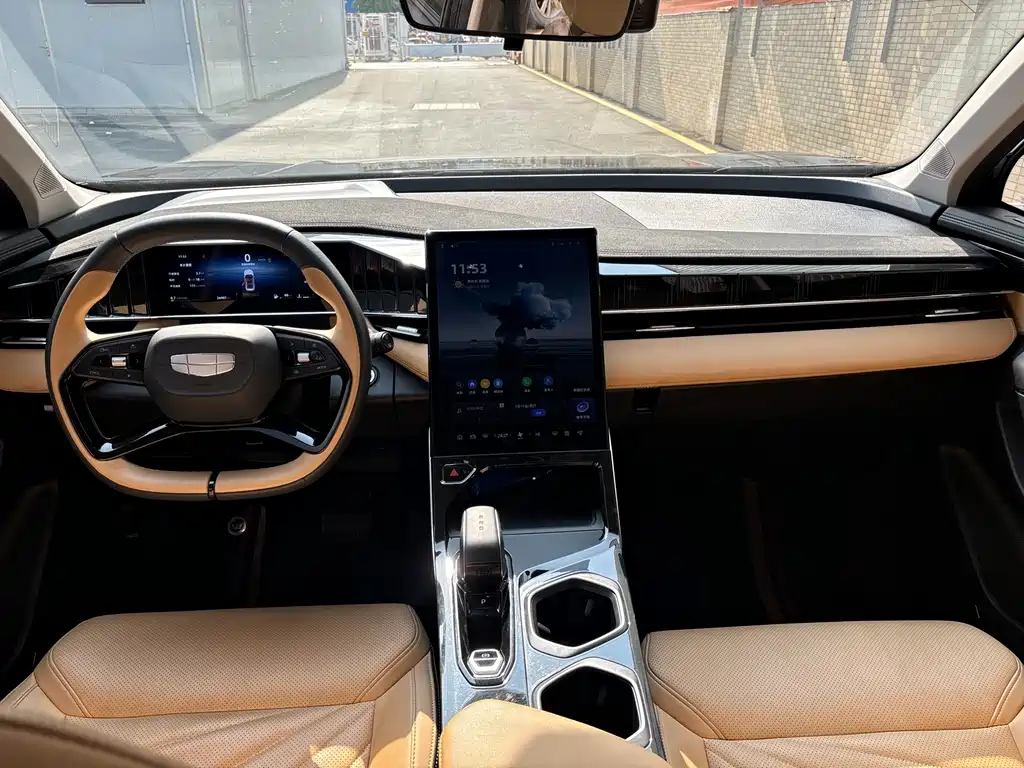 GEELY AUTOMOBILE BOYUE L