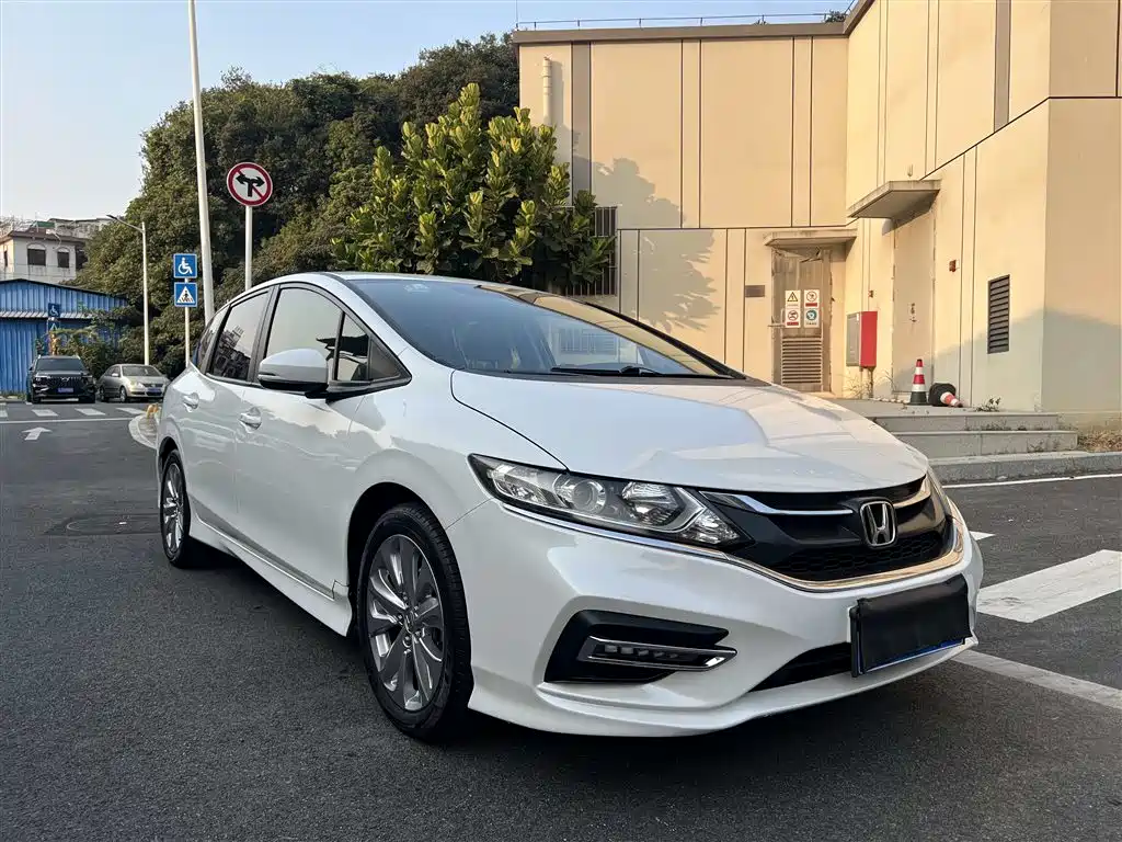 HONDA JADE