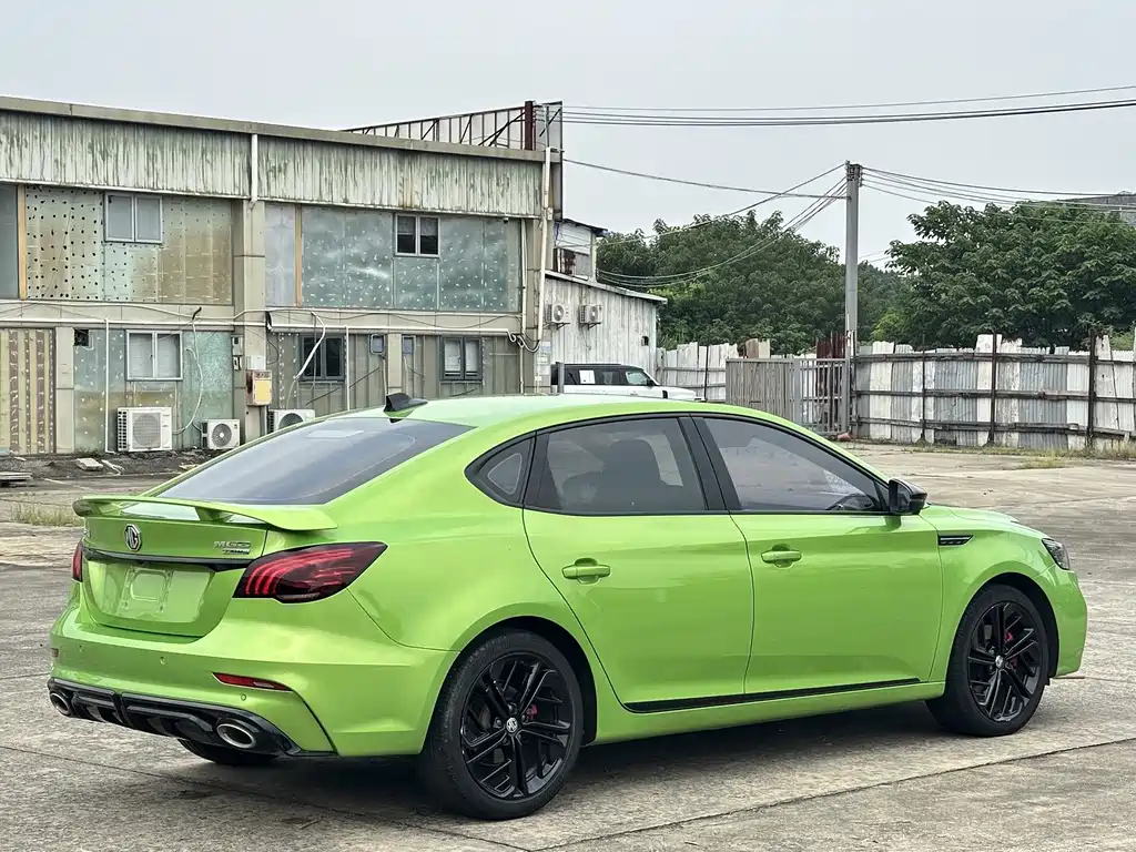 MG MG6 — миниатюра 9