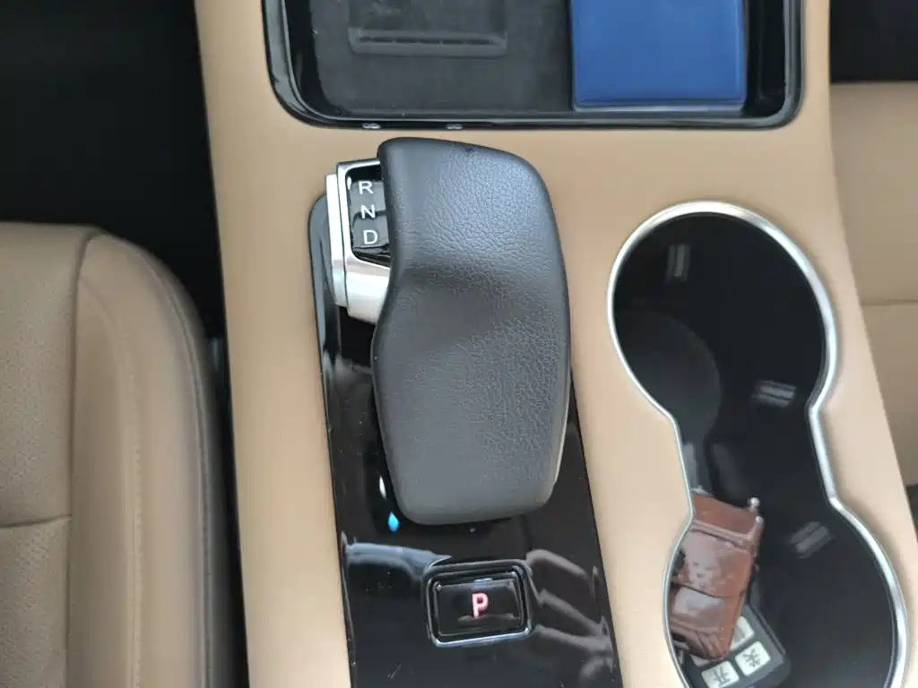 AITO AITO M5 — миниатюра 15