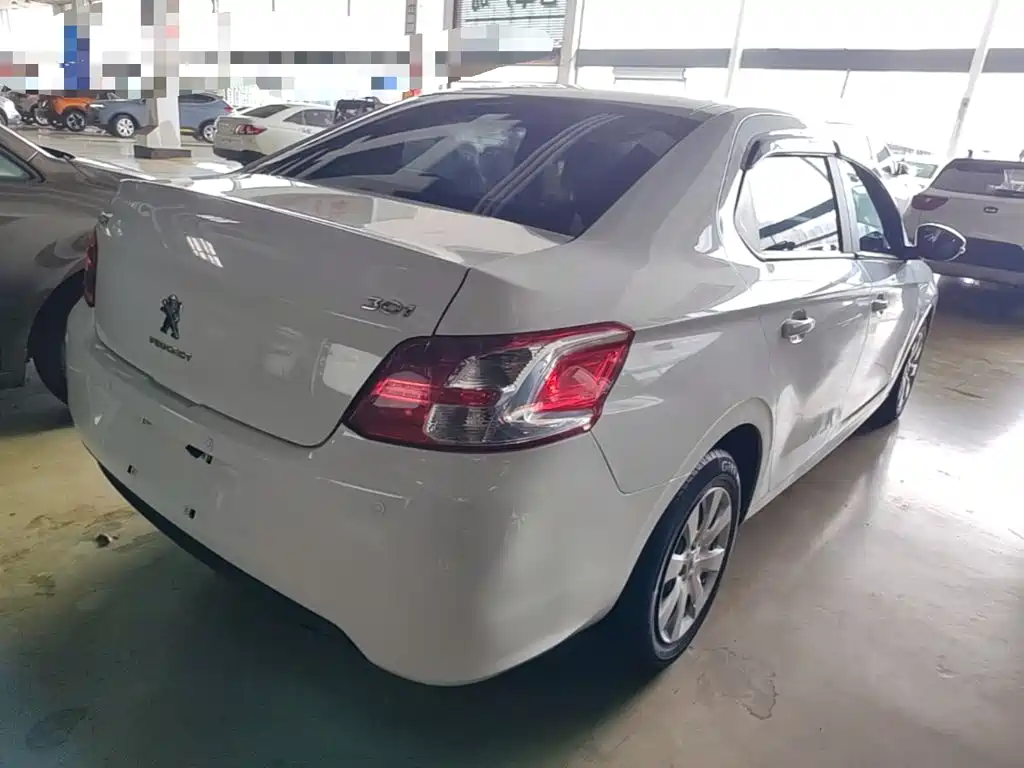 Peugeot 301 — миниатюра 7