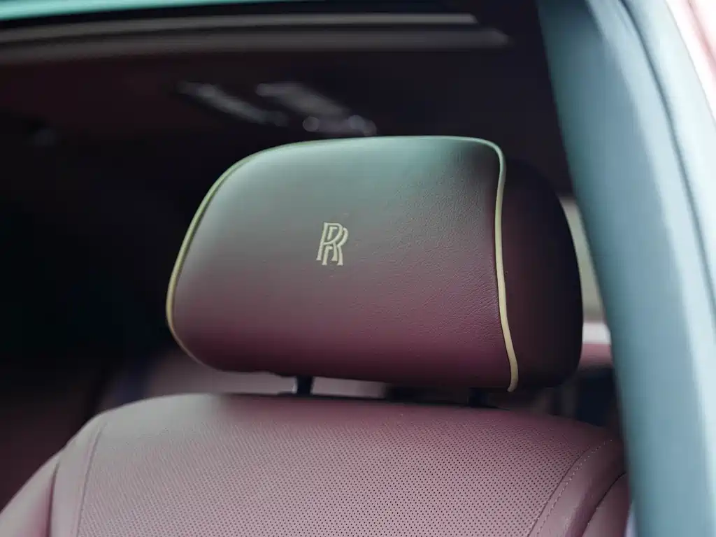 Rolls-Royce Ghost — миниатюра 21