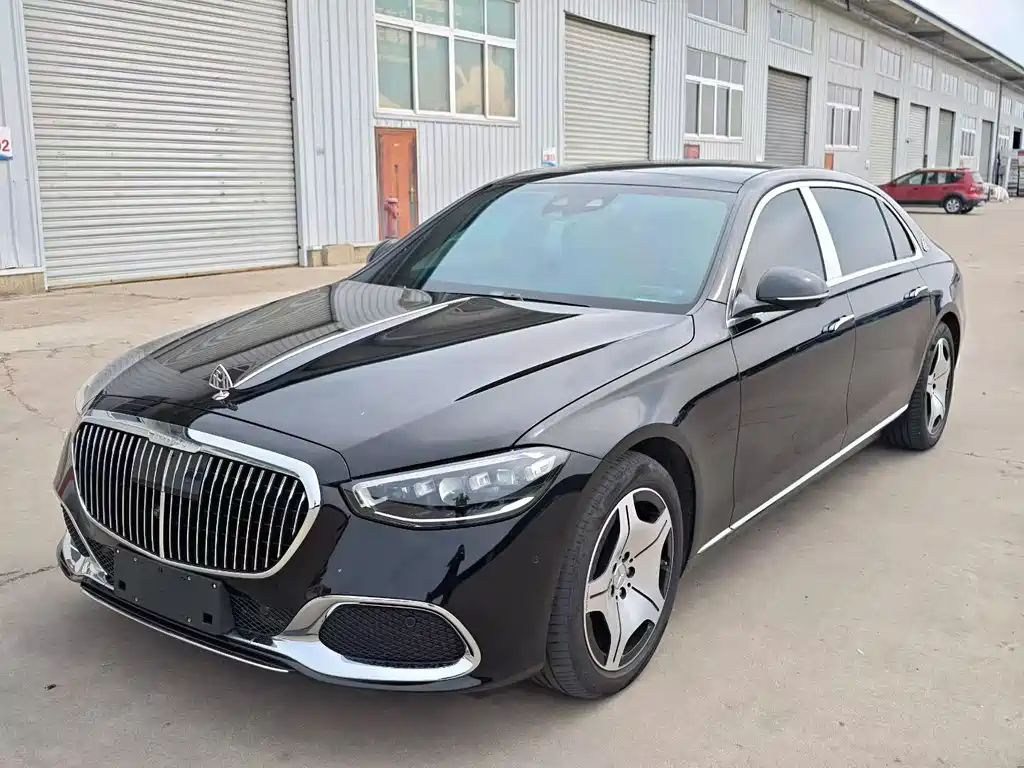 Mercedes-Benz S-Class 2024