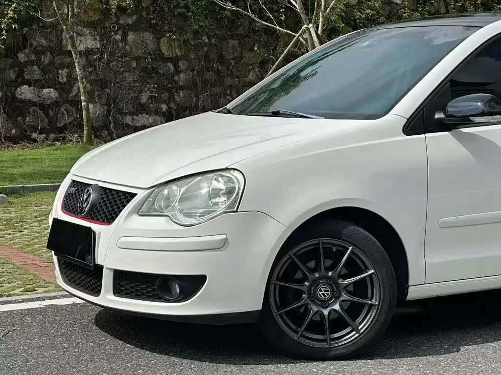 Volkswagen Polo — миниатюра 3