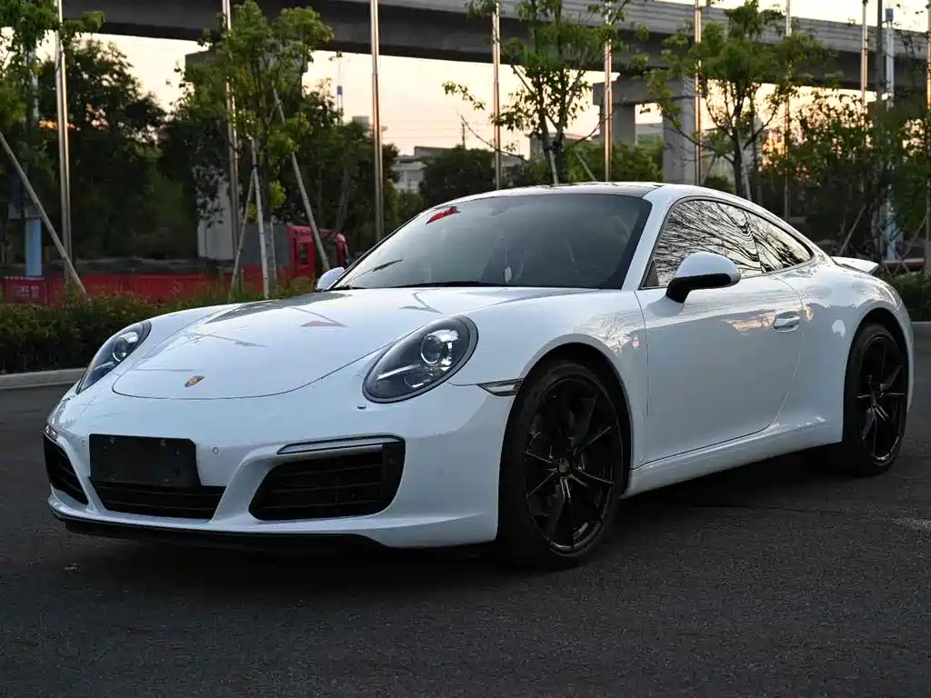 Porsche 911 2019