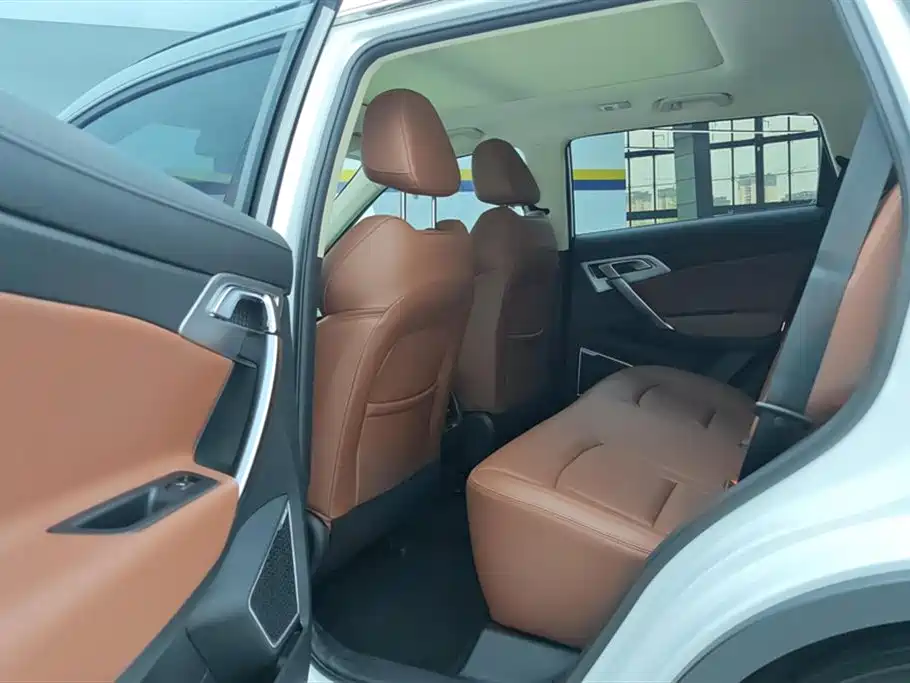 GEELY AUTOMOBILE BOYUE