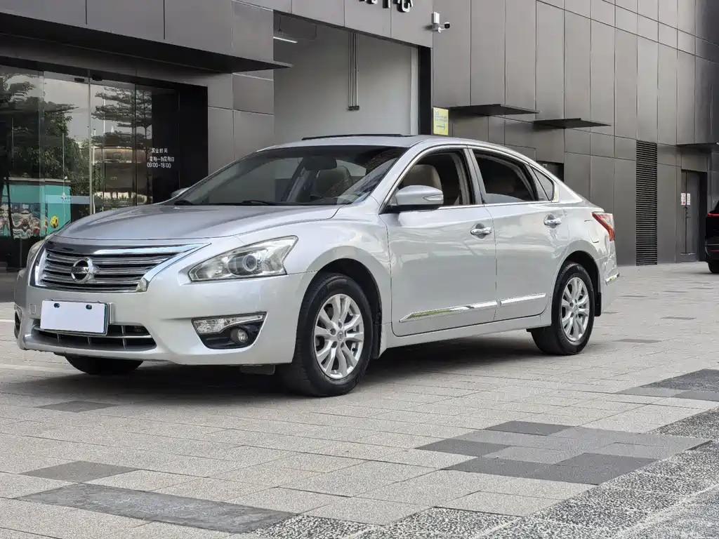 Nissan Teana 2013