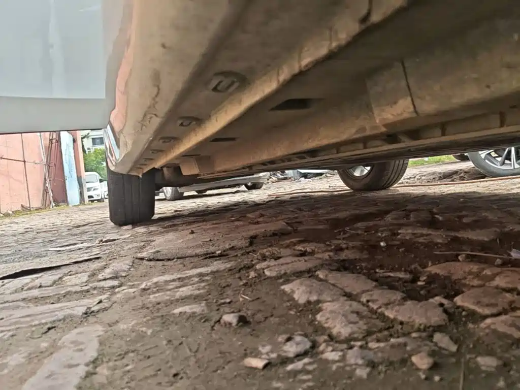 Roewe i6 MAX New Energy — миниатюра 21