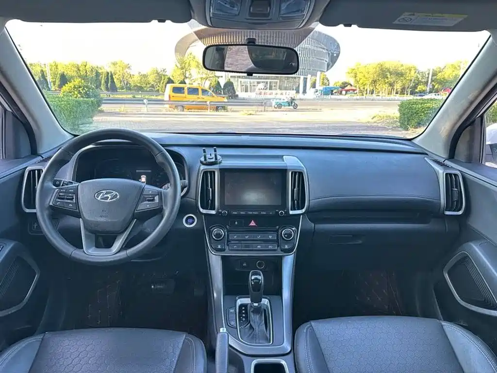 Hyundai ix35 — миниатюра 9