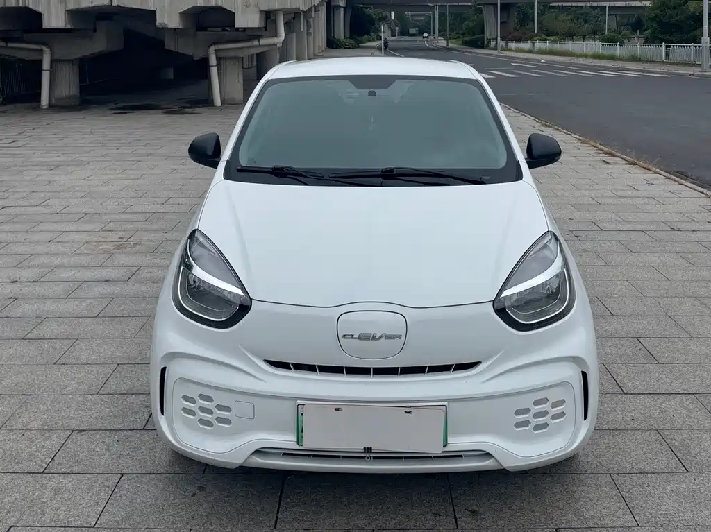 Roewe Clever — миниатюра 2