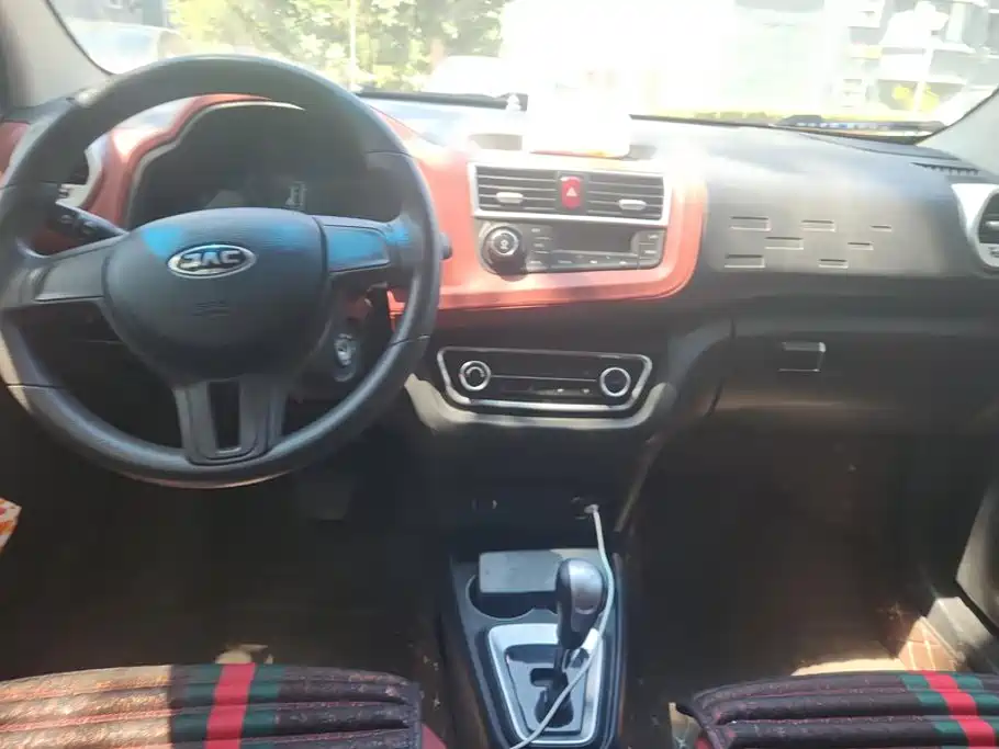 JAC JAC iEV6E — миниатюра 12