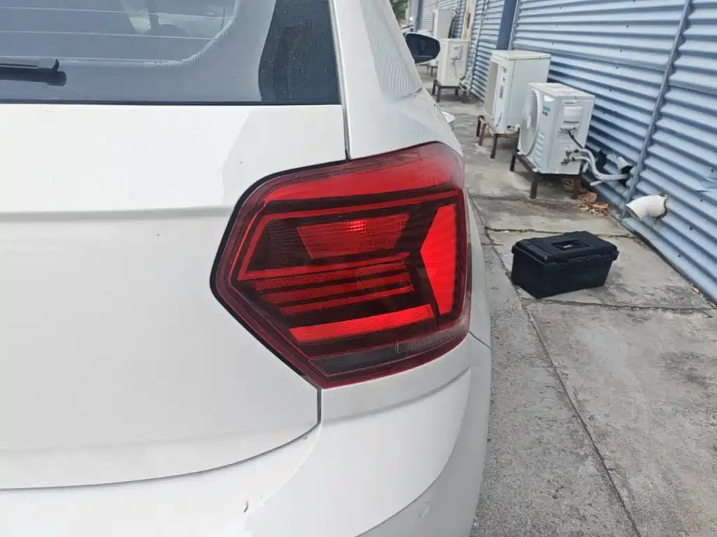 Volkswagen Polo — миниатюра 8