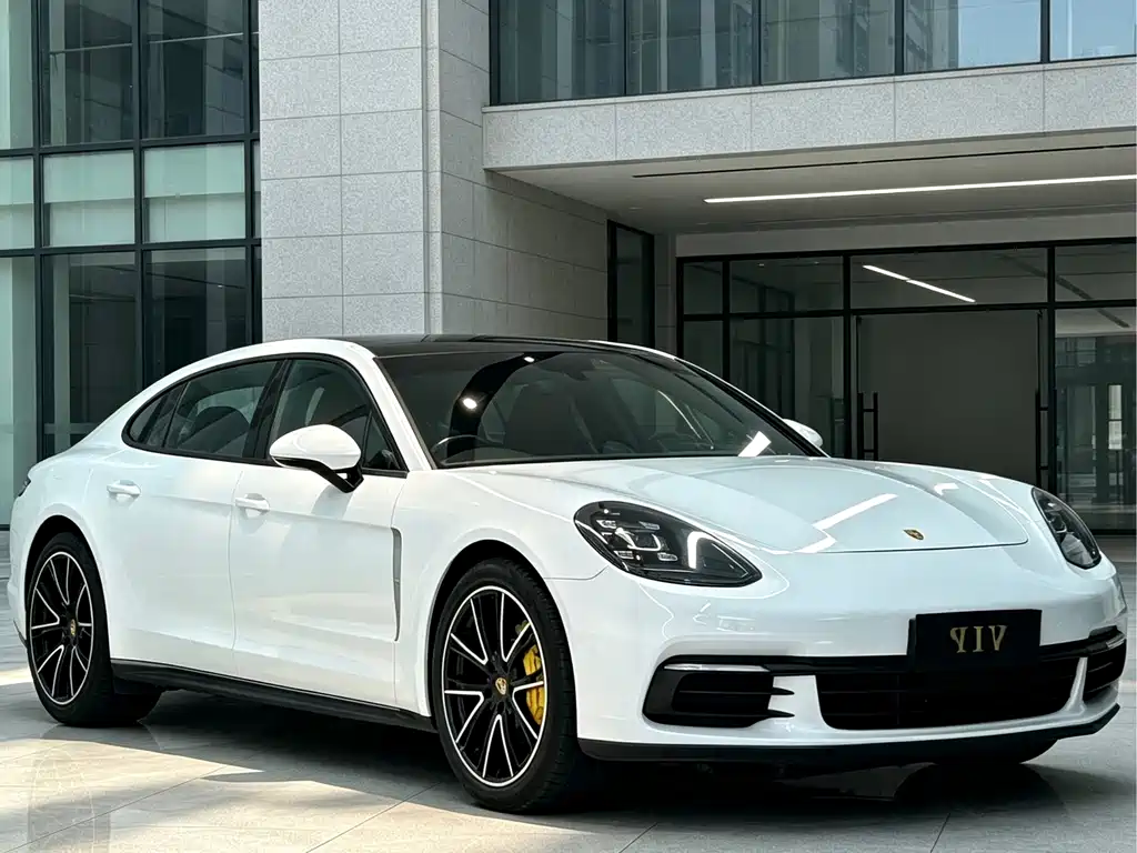 Porsche Panamera — миниатюра 3