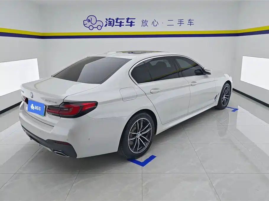 BMW 5 Series 5 2022 535Le M Sport